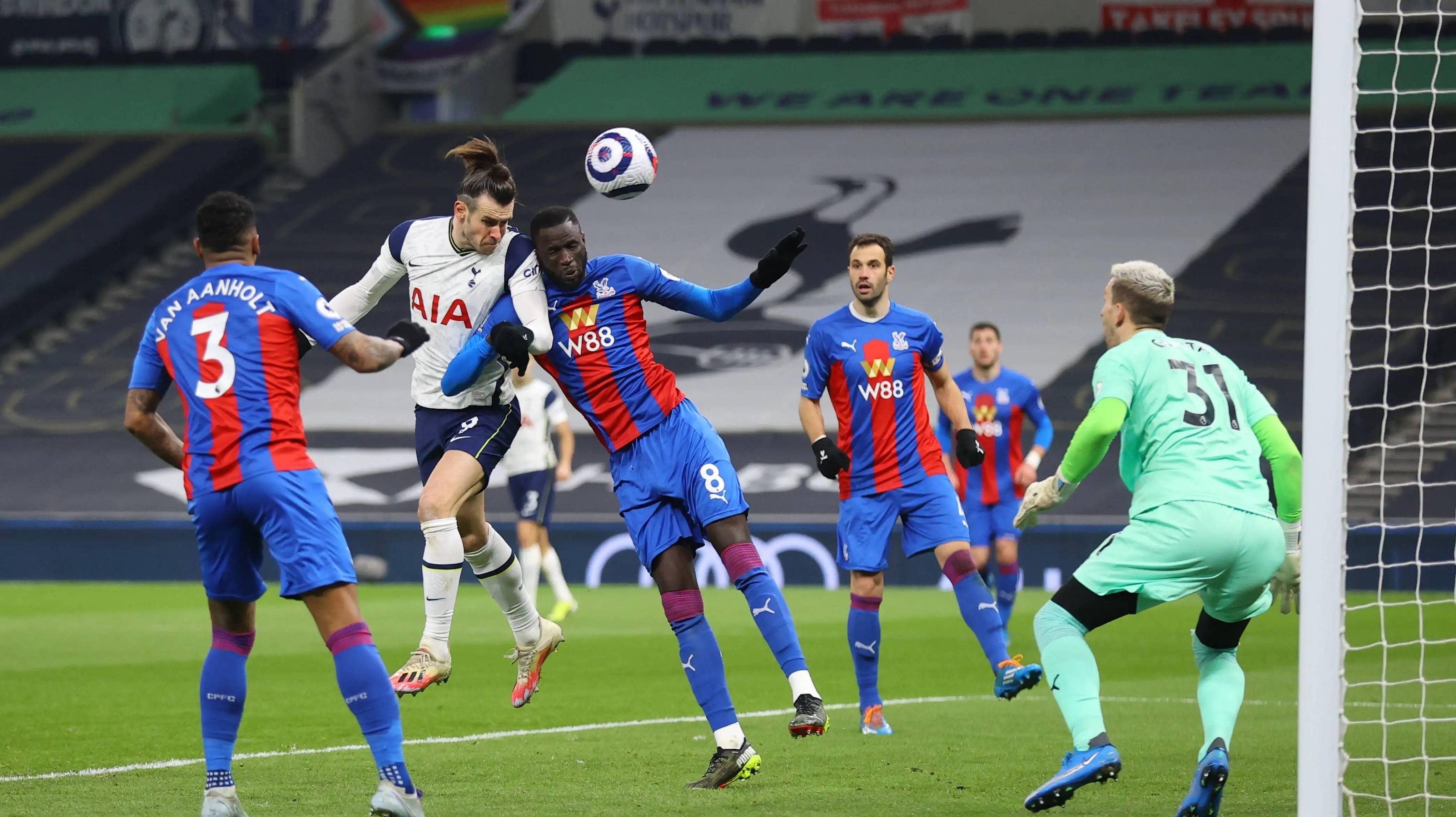 拉齐奥大败对手，欧战资格稳操胜券