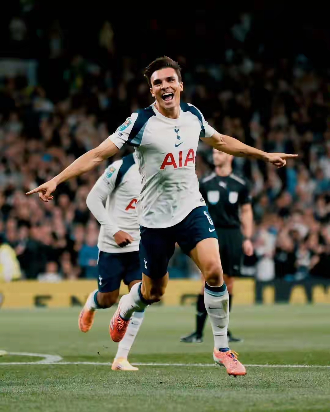 曼城士气爆棚，世界杯预选赛八强战遇上热刺，目标明确直指晋级的简单介绍